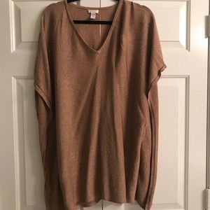 Chico’s short sleeve poncho/sweater. Gold!